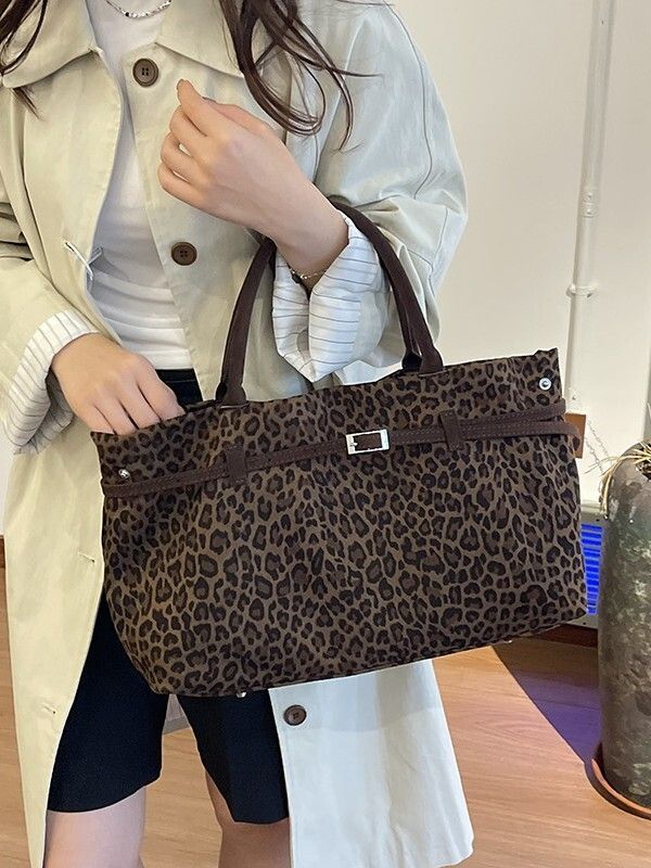 Amalia | Tasche aus Veloursleder