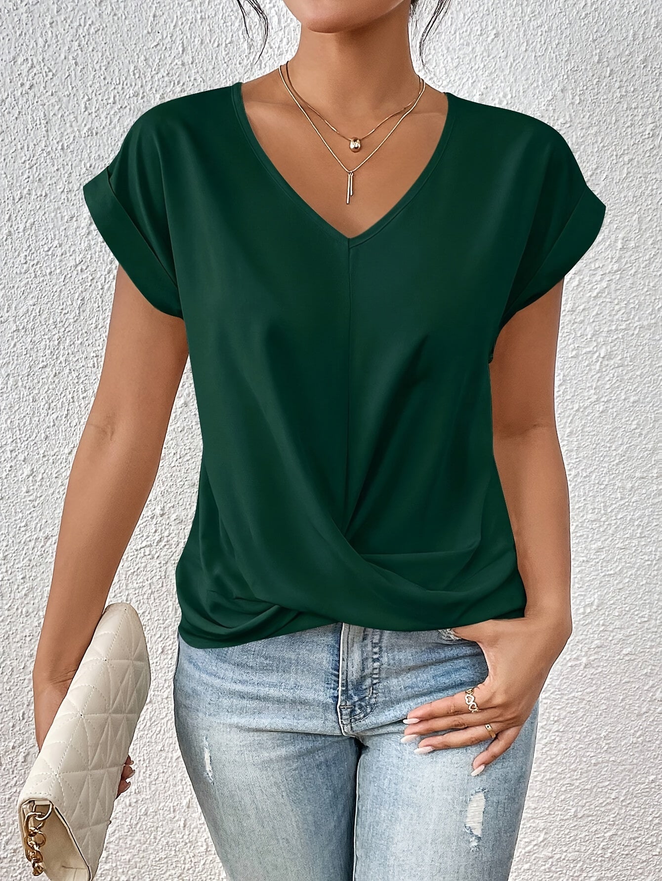 Clara Lässiges T-Shirt mit Sweetheart-Ausschnitt