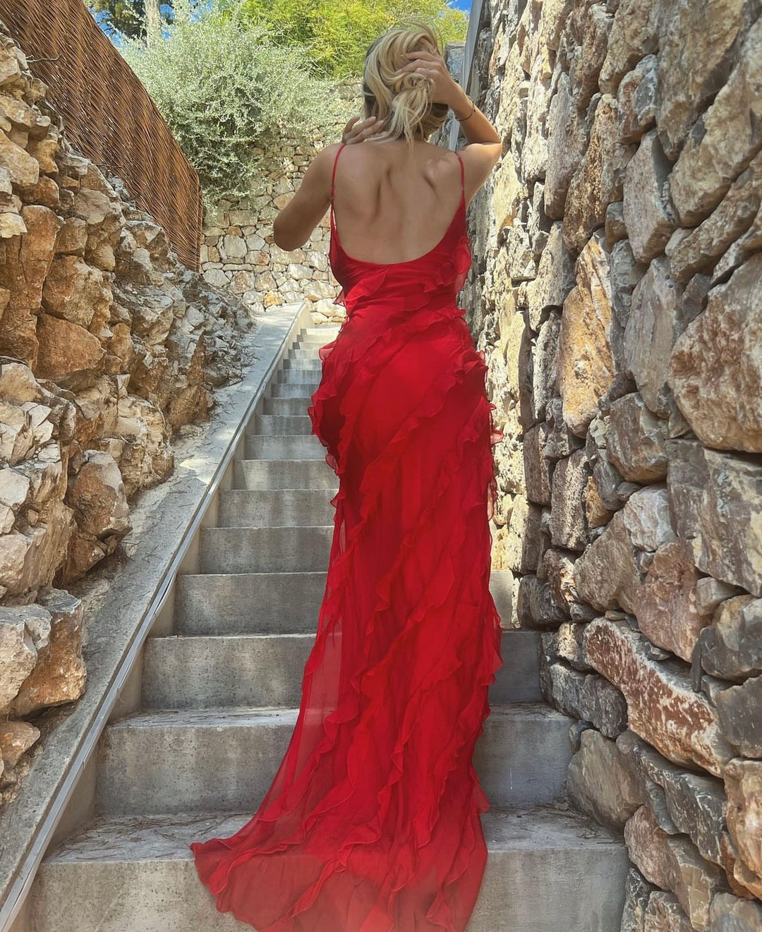 Zara - Kleid mit Rüschen