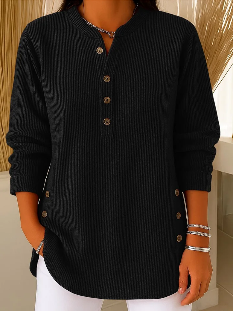 Livia – Pullover mit subtilen Knopfdetails