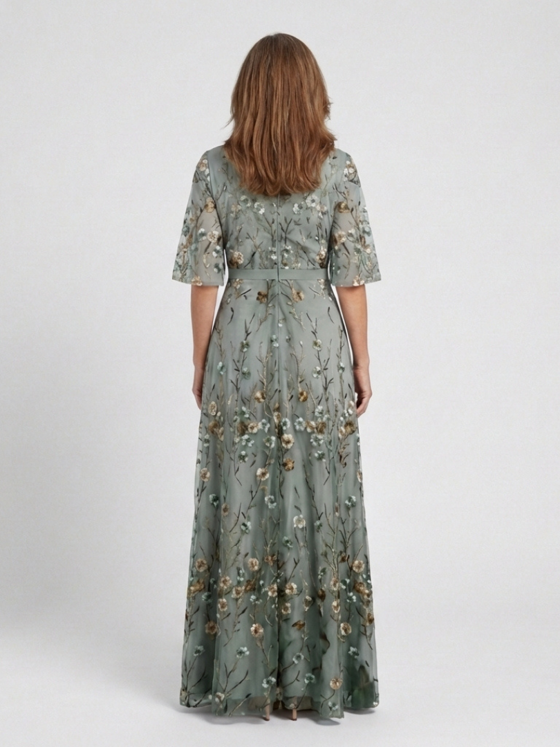 Élodie – Lange, blumige V-Ausschnittkleid